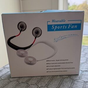 NEW Wearable Sports Fan